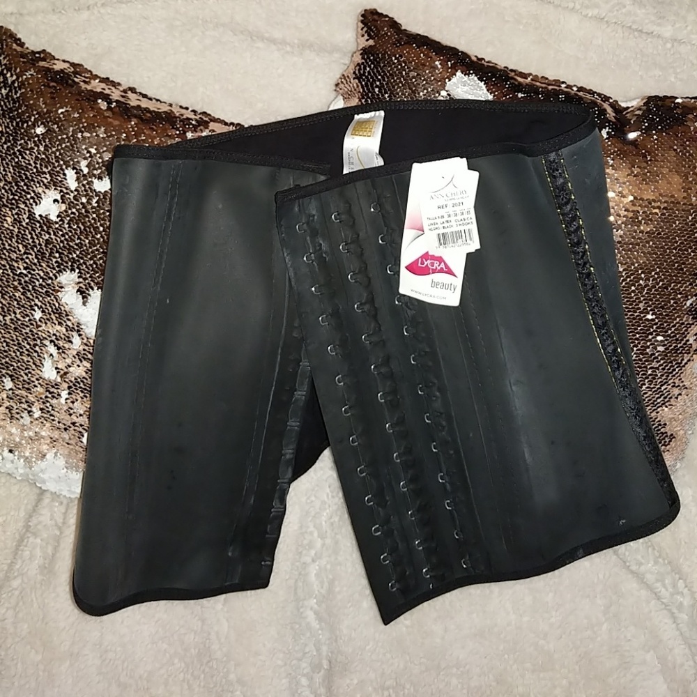 Ann Cherry Lycra Waist Trainer with tags